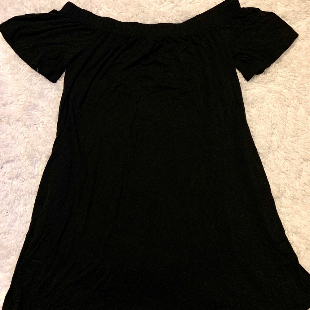 Black Off The Shoulder T-Shirt Dress w/ Pockets